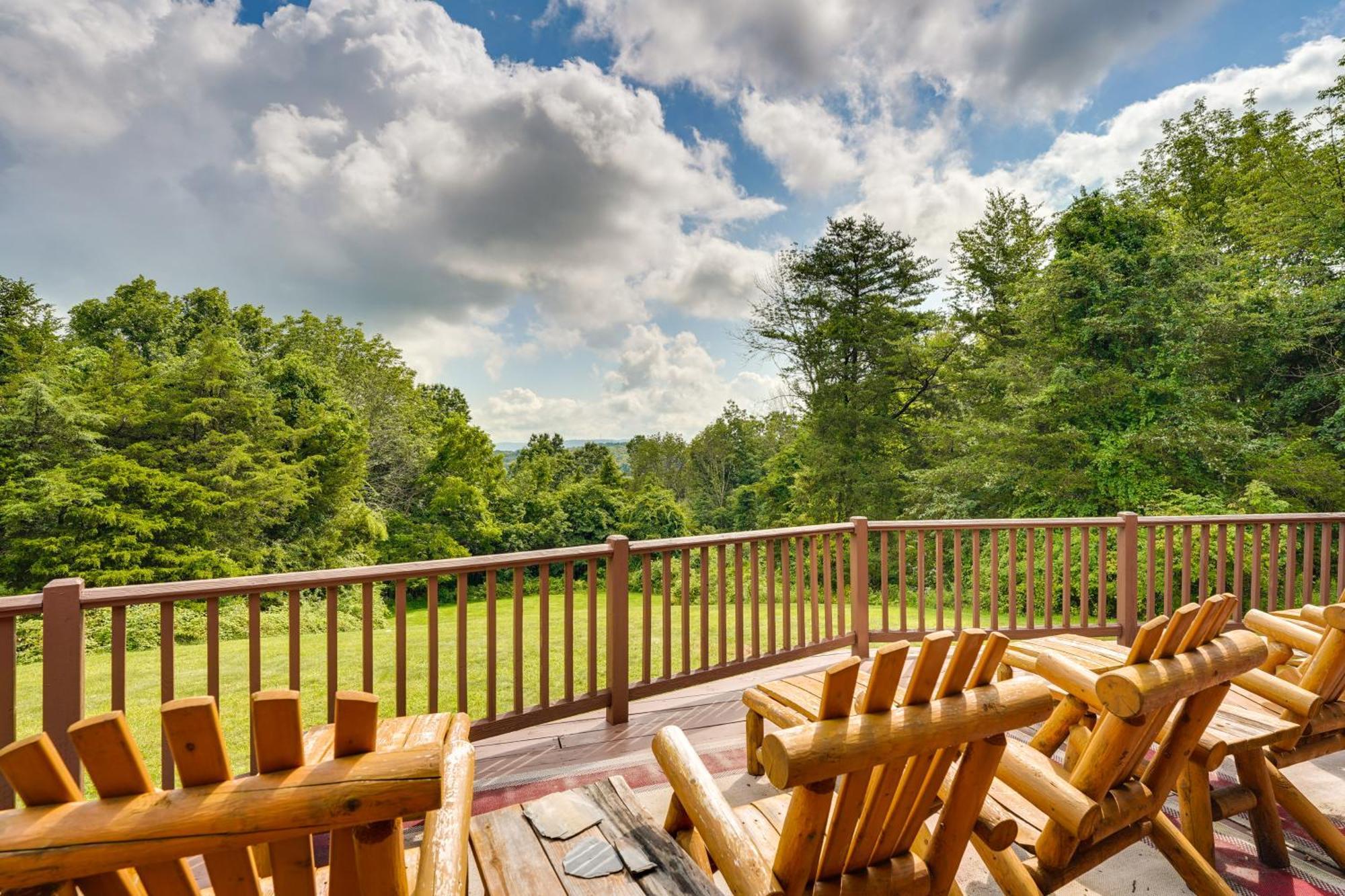 Luxury Log Cabin With Ev Charger And Mtn Views! Blairstown Dış mekan fotoğraf