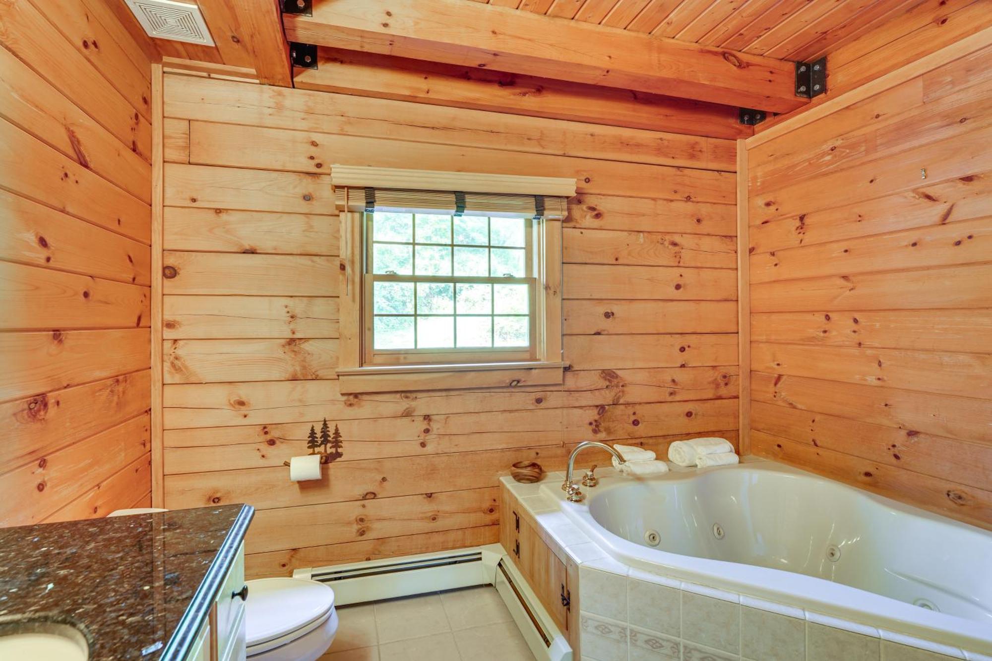Luxury Log Cabin With Ev Charger And Mtn Views! Blairstown Dış mekan fotoğraf
