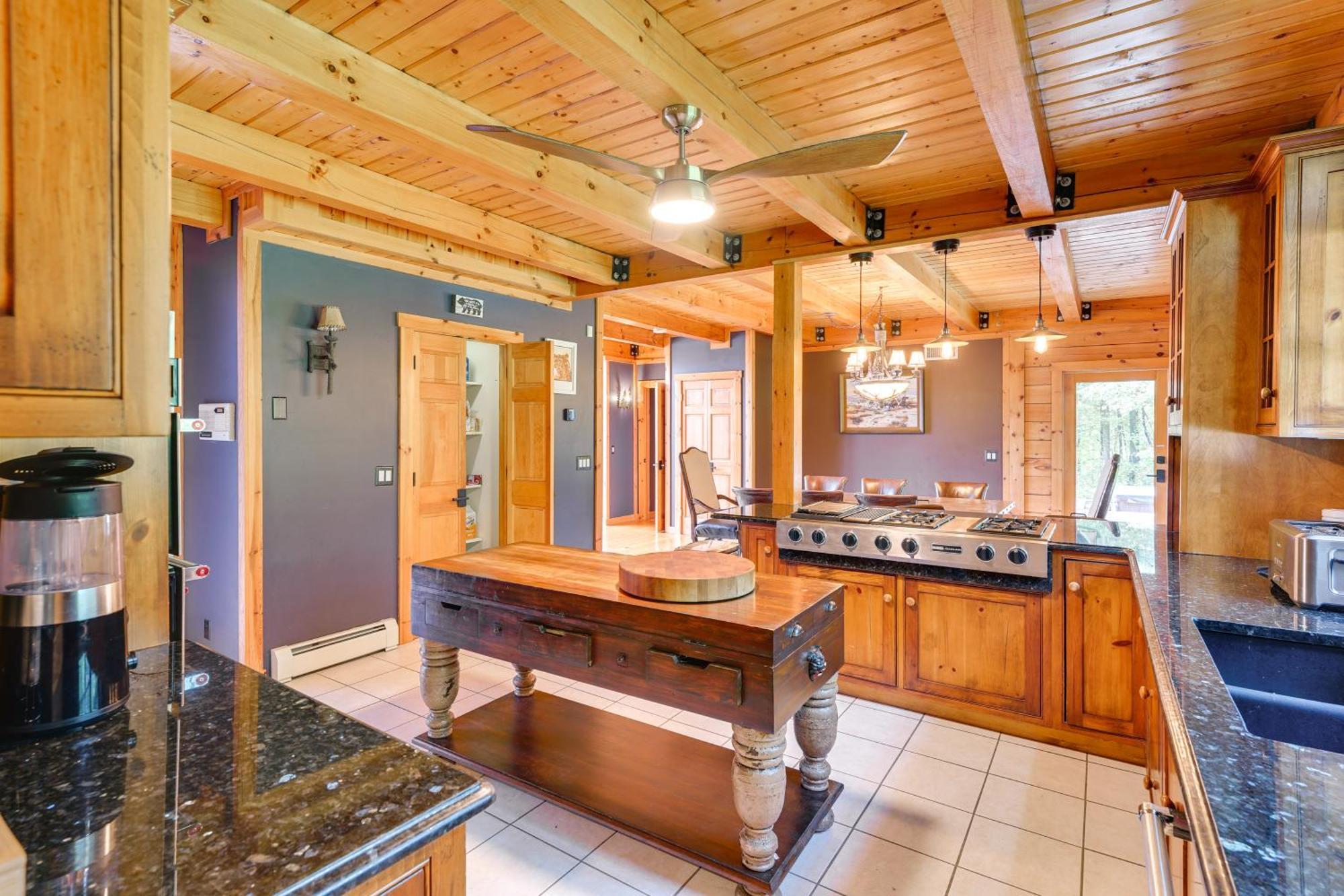 Luxury Log Cabin With Ev Charger And Mtn Views! Blairstown Dış mekan fotoğraf