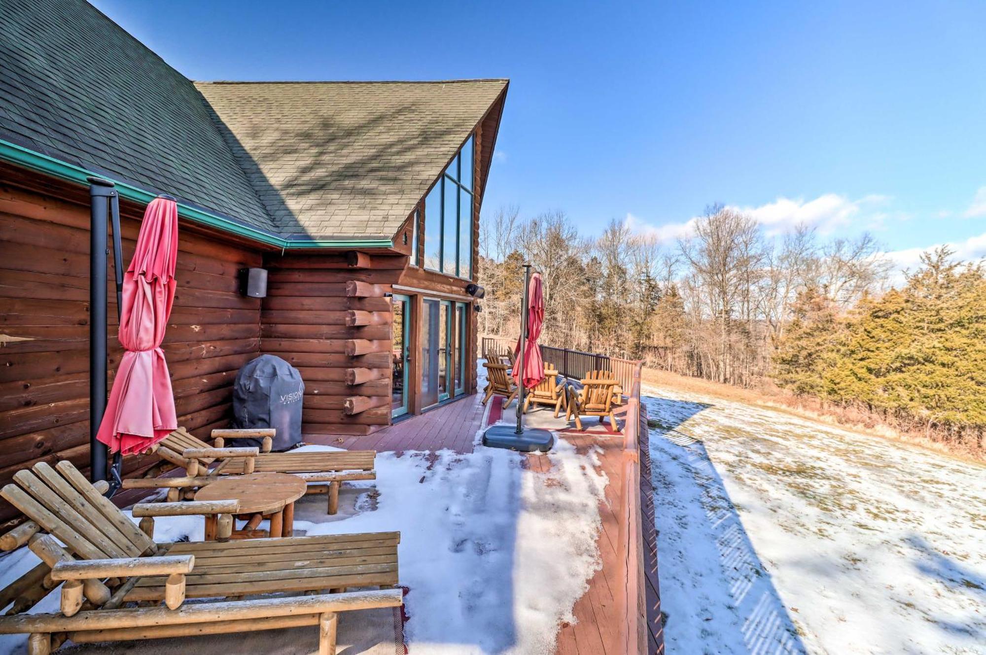 Luxury Log Cabin With Ev Charger And Mtn Views! Blairstown Dış mekan fotoğraf